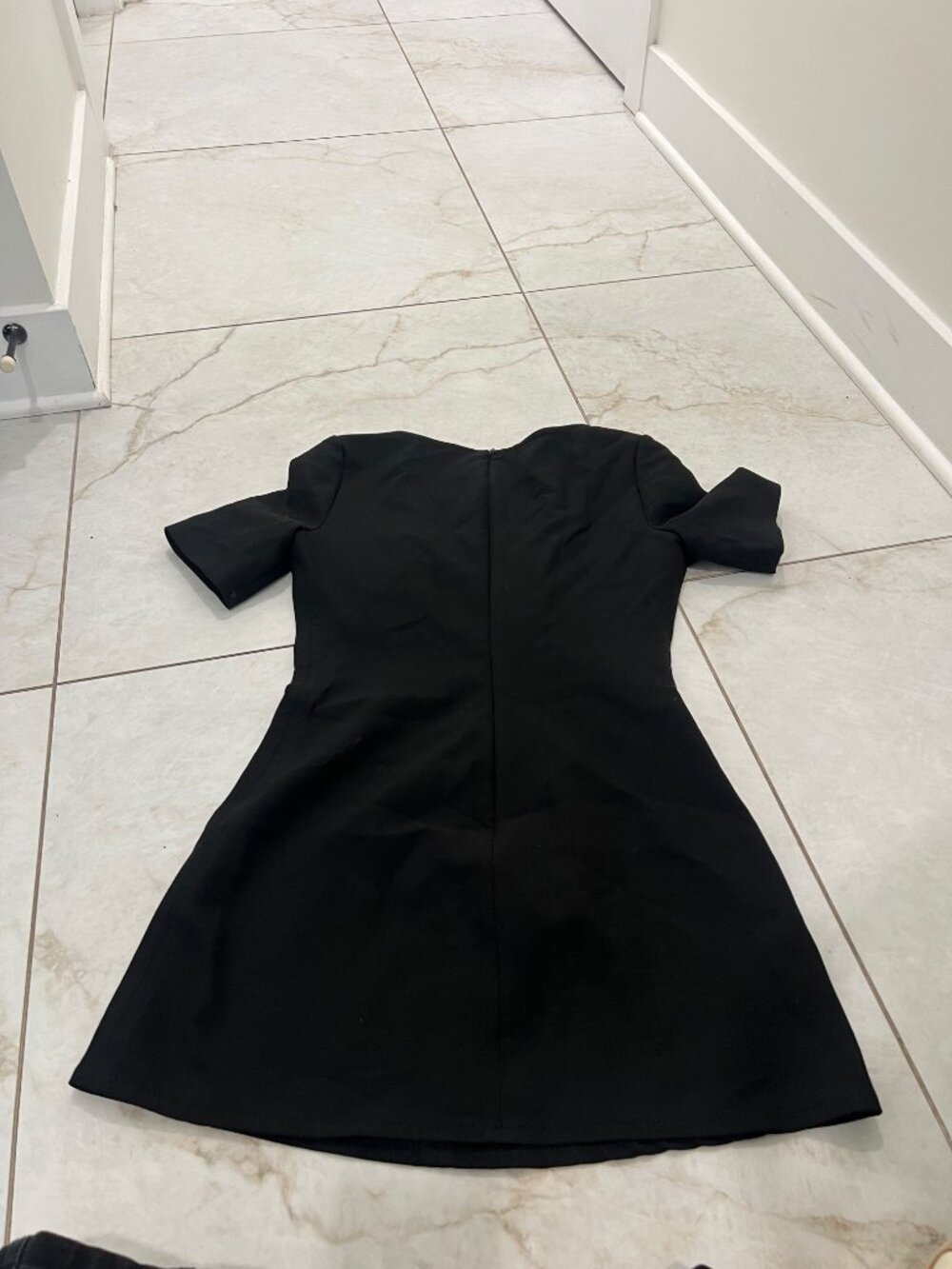 Zara Black Cut-Out Peekaboo Front Mini Dress Size S - Picture 6 of 6